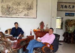 美国客商来厂洽谈业务